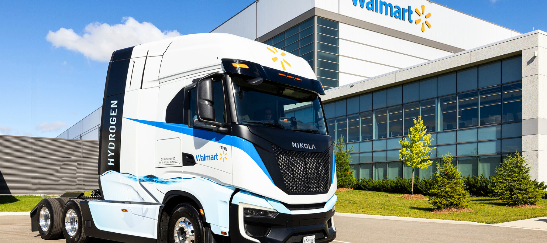 Walmart Canada introduces hydrogen fuel cell electric semi-truck to its fleet